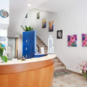 https://arix-hotel.riccione-hotels.org